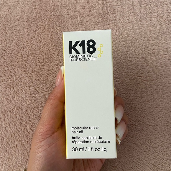 BNIB K18 Hair oil - Picture 3 of 4